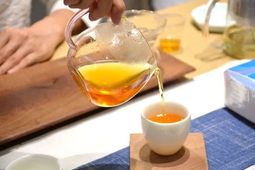 漢中市茶博會(huì)參展茶企現(xiàn)場(chǎng)銷售茶葉超100萬(wàn)元，代理與銷售雙豐收